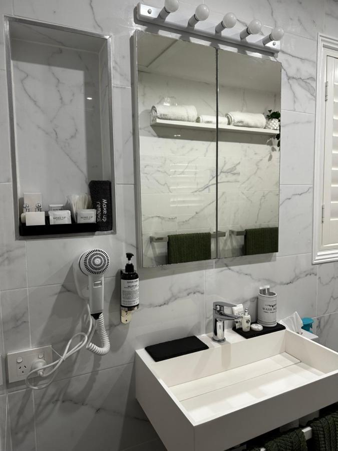 Villa Luxury Boutique Self-Contained Private Granny Flat à Ormeau Extérieur photo